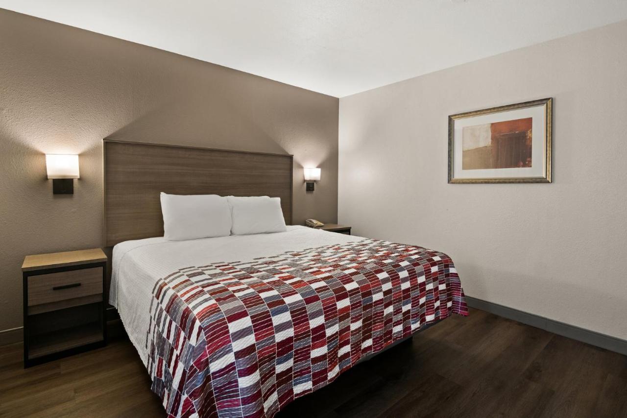 & At Dfw Airport Hotel Irving