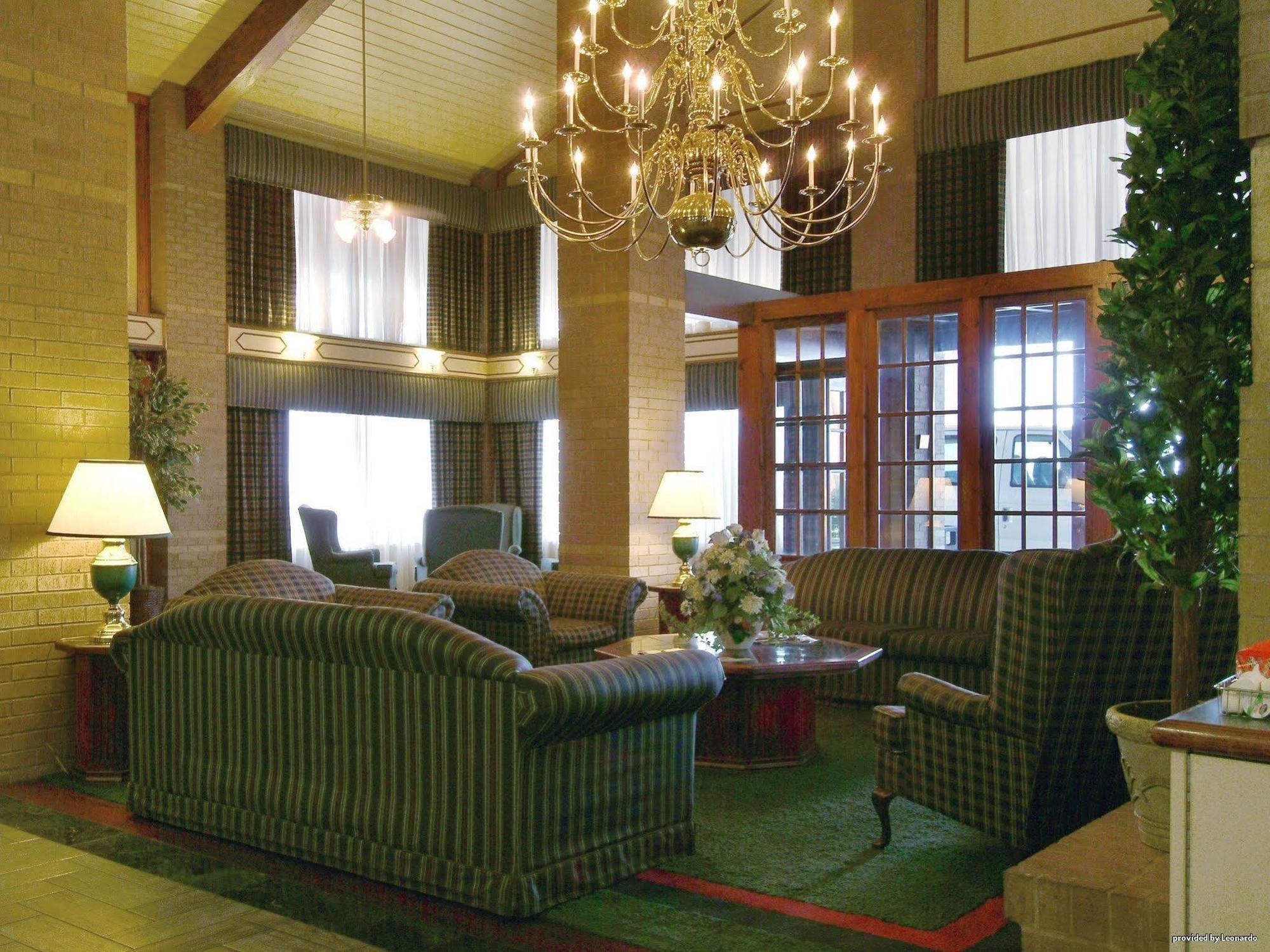 Hotel & At Dfw Airport