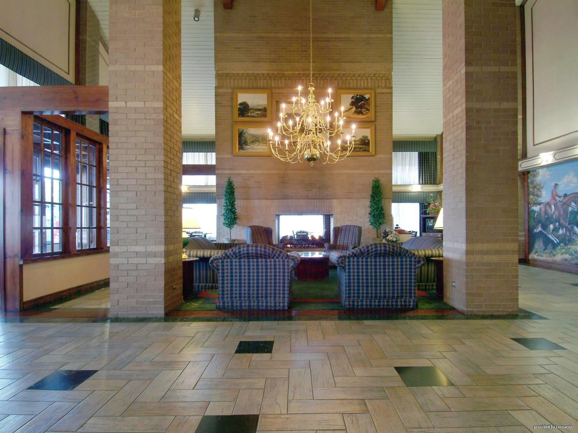 & At Dfw Airport Hotel