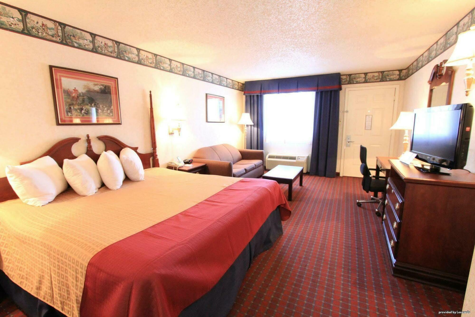 Hotel & At Dfw Airport