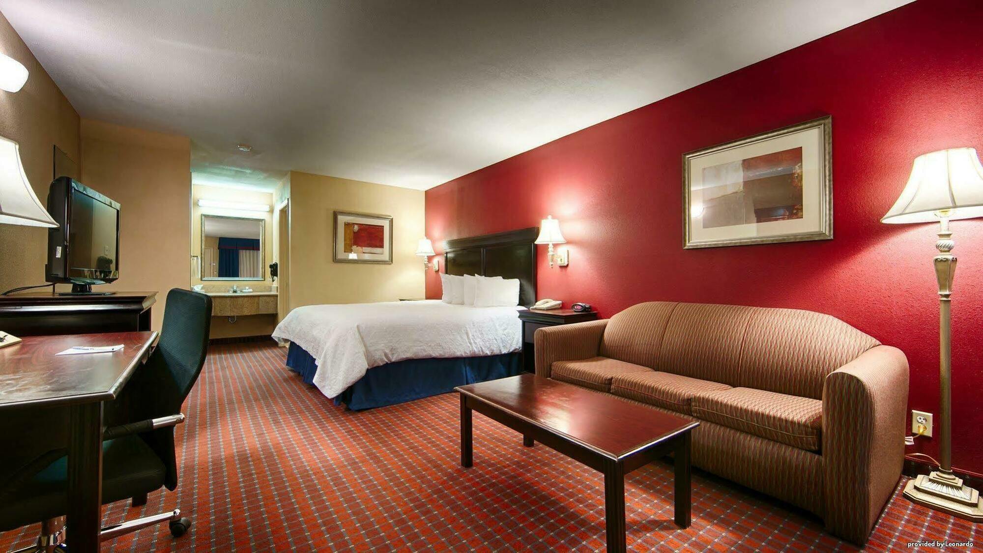 & At Dfw Airport Hotel Irving
